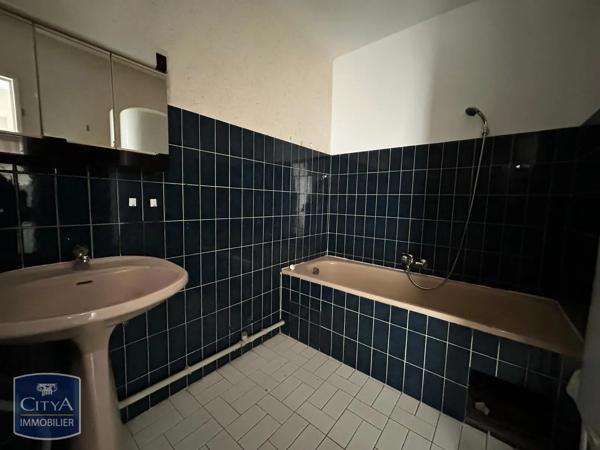 Appartement à louer 2 pièces 54m² Seclin (59113)
