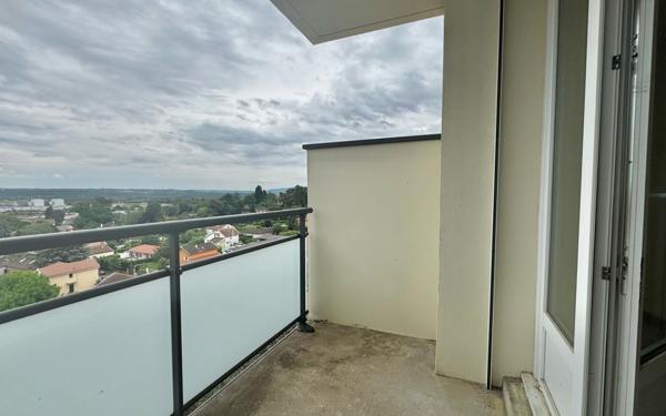 Appartement à vendre    3 pièces • 53,87 m2 Villefranche-sur-Saône