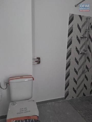 A  louer ce bel appartement de type F2 sur la résidence ARTY à Sainte Clotilde La Bretagne