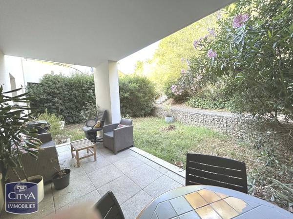Appartement à vendre 3 pièces 62.3m² Villeneuve-lès-Avignon (30400)