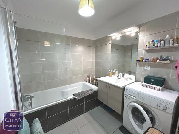 Appartement à vendre 3 pièces 62.3m² Villeneuve-lès-Avignon (30400)