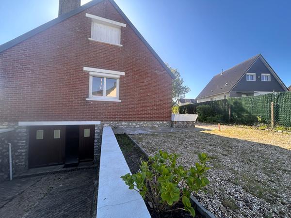 Les essarts - Maison individuelle 2 chambres - Les essarts -Terrain 410m² exposition sud sous sol chauffage gaz