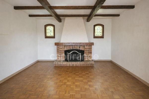 Maison à vendre 5 pièces AGAY (83), jardin, garage, deux studios !!
