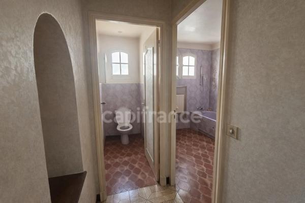Maison à vendre 5 pièces AGAY (83), jardin, garage, deux studios !!