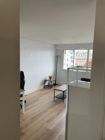 Magnifique studio avec une vue entièrement dégagée