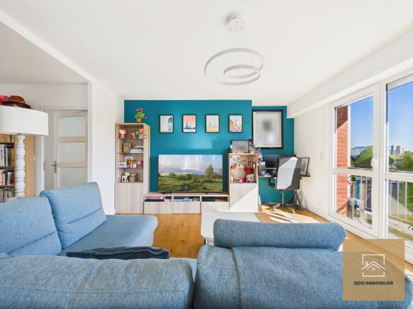 Lille (59800) Appartement 3 pièces de 80,57 m² – Lumineux avec double balcon et vue dégagée