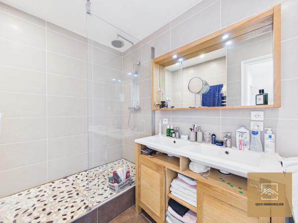 Lille (59800) Appartement 3 pièces de 80,57 m² – Lumineux avec double balcon et vue dégagée