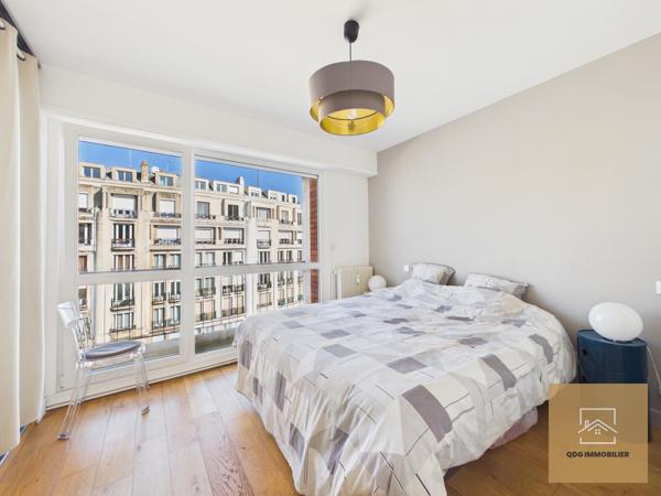 Lille (59800) Appartement 3 pièces de 80,57 m² – Lumineux avec double balcon et vue dégagée