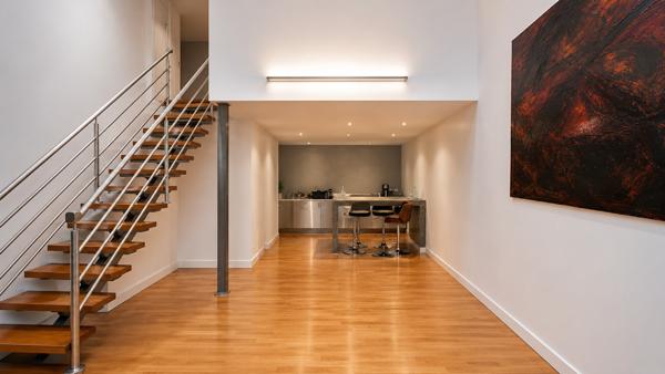 Entre loft et galerie : une adresse atypique et confidentielle à Paris - Paris