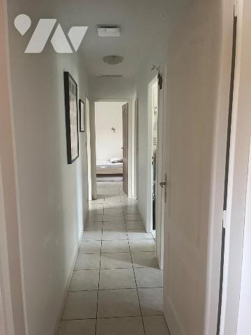 Maison à vendre à Coutras (33230) en Gironde, dans un secteur calme, maison de plain pied const...