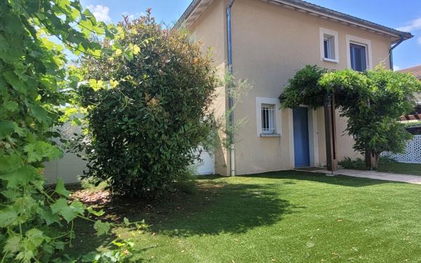 Maison à vendre    4 pièces •  La Côte-Saint-André