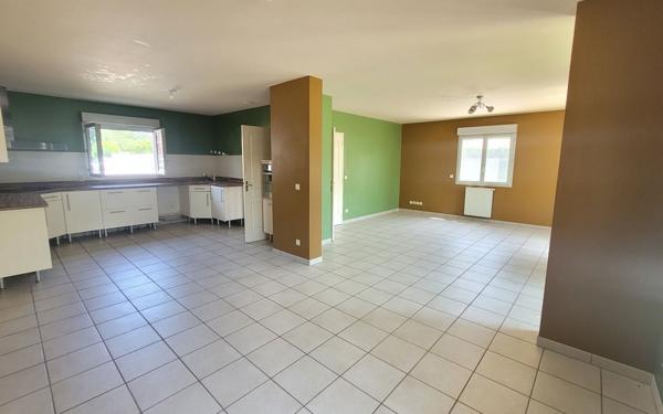 Maison à vendre    4 pièces •  La Côte-Saint-André