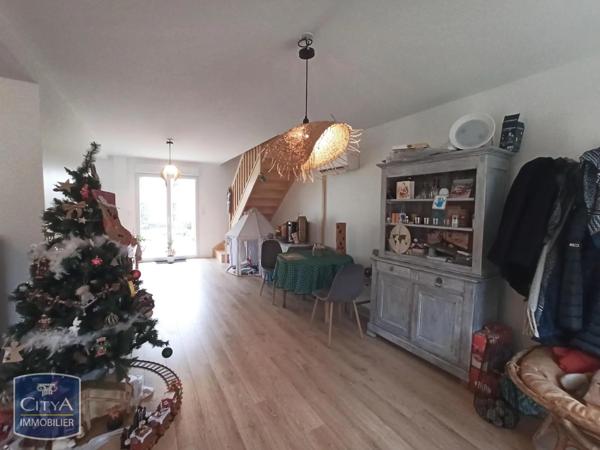 Maison à louer 4 pièces 88.24m²