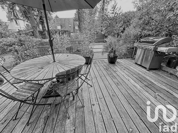 Maison à vendre 9 pièces 220 m² Vaucresson