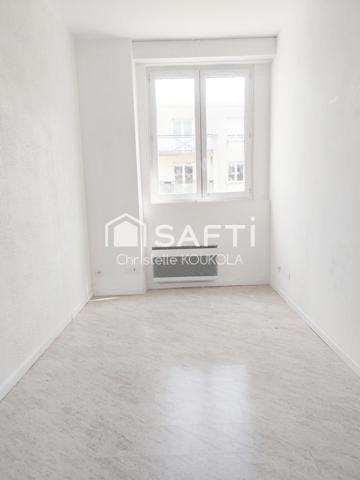 Appartement lumineux avec parking à Chartres