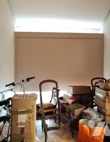 Maison mitoyenne avec dépendance centre PONTORSON.