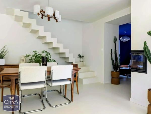 Maison à vendre 7 pièces 146m² Saint-Michel-Chef-Chef (44730)