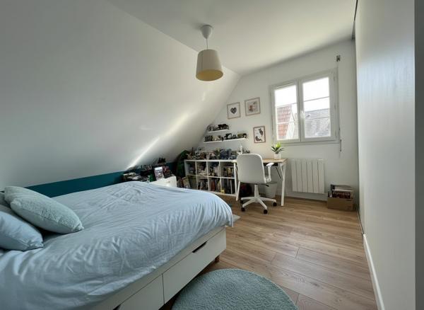 À vendre - Maison mitoyenne 1 côté, 4 pièces située à Fondettes (37230)