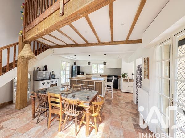 Maison à vendre 4 pièces 147 m² Ambarès-et-Lagrave