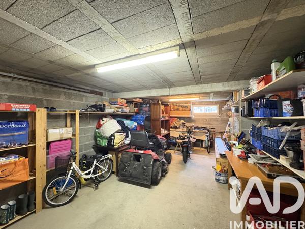 Maison à vendre 4 pièces 147 m² Ambarès-et-Lagrave