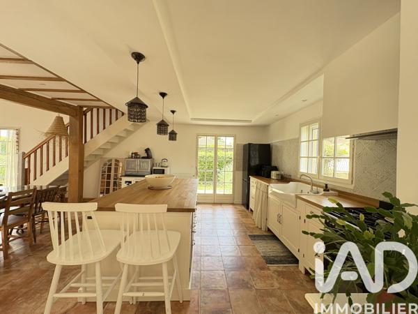 Maison à vendre 4 pièces 147 m² Ambarès-et-Lagrave