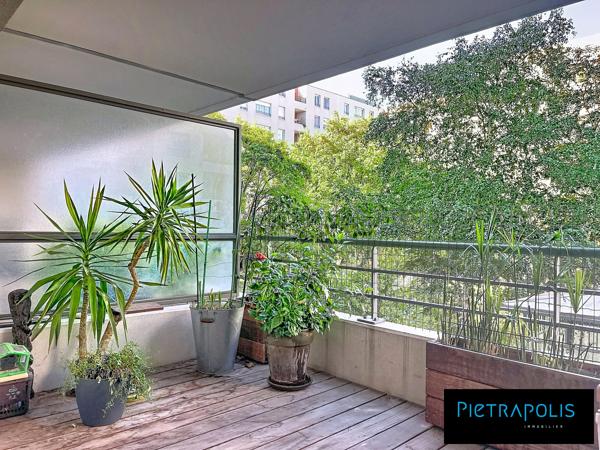 T4 de 81m² avec terrasse de 13m² situé Rue Général Dayan Villeurbanne