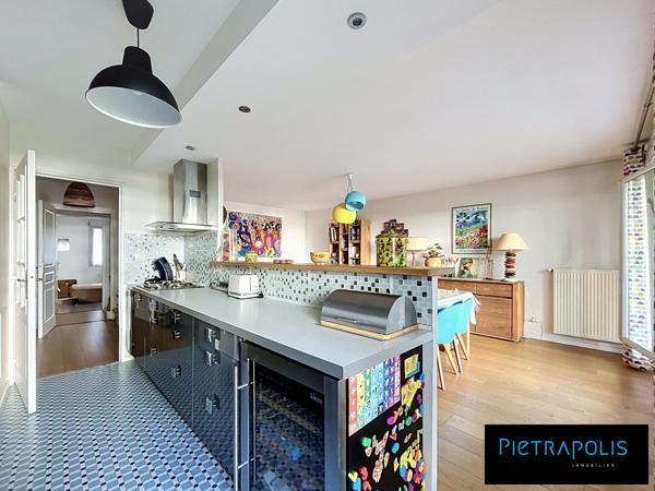 T4 de 81m² avec terrasse de 13m² situé Rue Général Dayan Villeurbanne