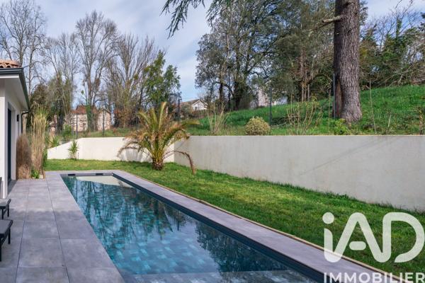 Maison à vendre 6 pièces 146 m² Bouliac