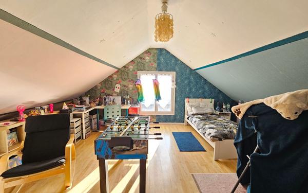 Maison à vendre    6 pièces • 166 m2 Épône