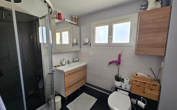 Maison à vendre    6 pièces • 166 m2 Épône