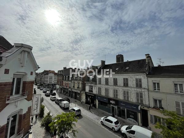 LOCATION : appartement de 3 pièces (56 m²) à Soissons