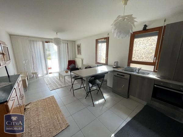 Appartement à louer 3 pièces 77.78m²