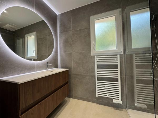 Maison à vendre 6 pièces ALES (30)