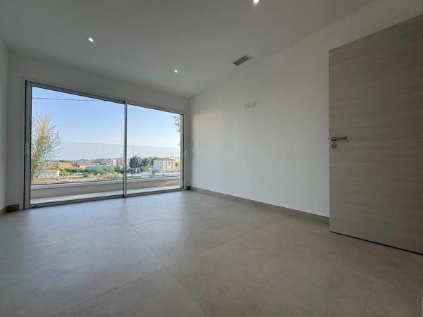 Maison à vendre 6 pièces ALES (30)