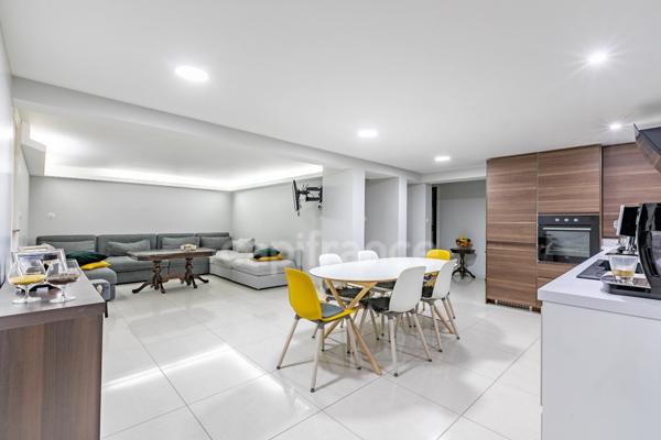 Maison à vendre 12 pièces SOISSONS (02)