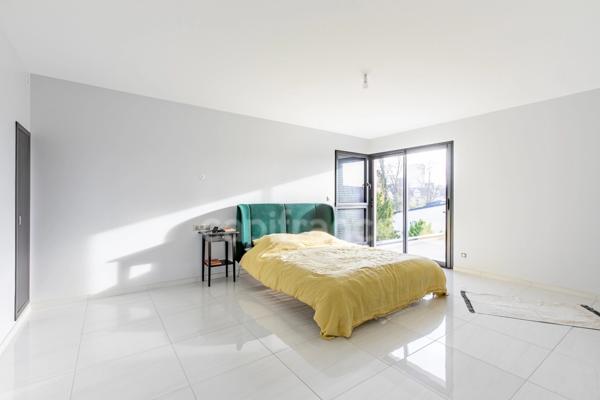 Maison à vendre 12 pièces SOISSONS (02)