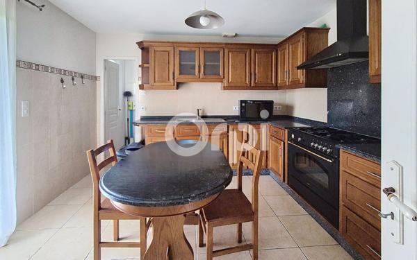 Maison à vendre    5 pièces •  Notre-Dame-de-Sanilhac