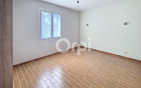 Maison à vendre    5 pièces •  Notre-Dame-de-Sanilhac