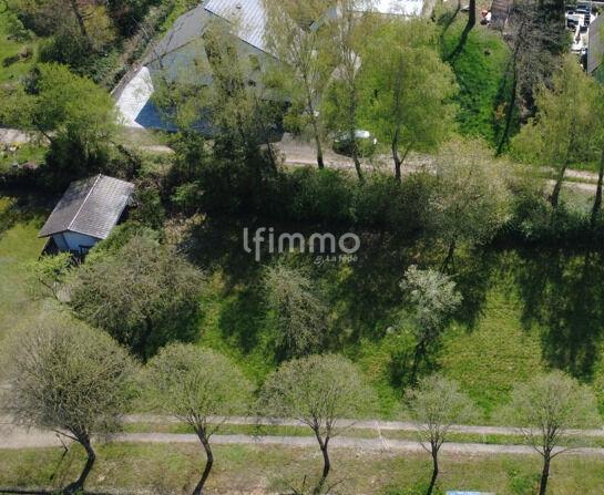 Terrain 675m²