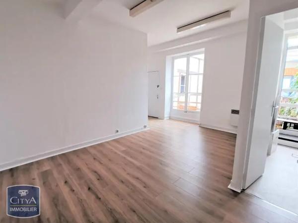 Appartement à louer 1 pièce 30.75m² Laon (02000)