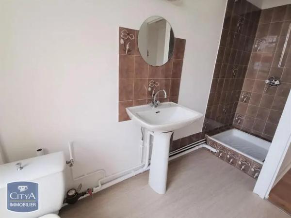 Appartement à louer 1 pièce 30.75m² Laon (02000)