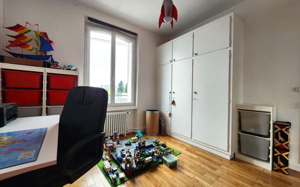 Maison à vendre    5 pièces •  Orléans