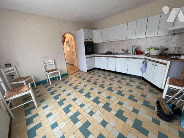Maison à Vendre à Ourton (62460) en Pas-de-Calais (62)
Nous vous présentons une maison d'une s...