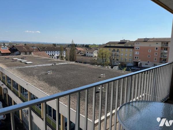 MEXIMIEUX - Appartement T4 en centre-ville