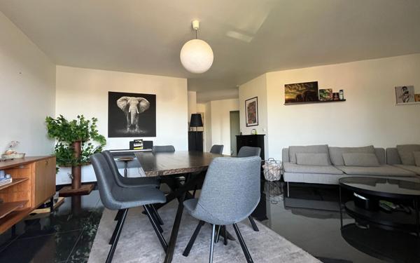 Appartement à vendre    2 pièces •  Pontault-Combault