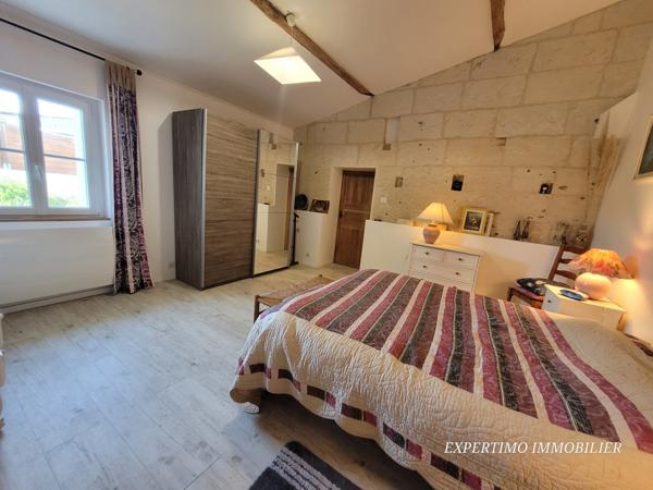 Mirambeau (17150) MAISON CHARENTAISE DE 255 m² AVEC PISCINE