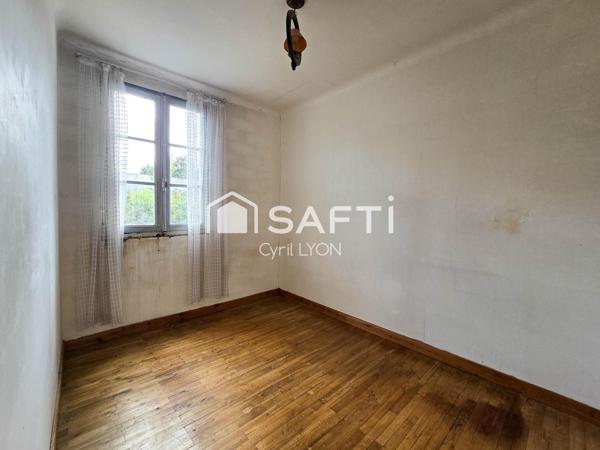 Maison ancienne de bourg à rénover !