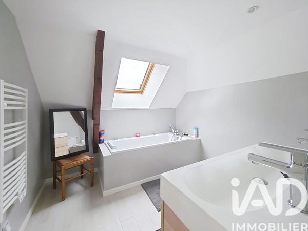 Maison à vendre 8 pièces 237 m² Gien
