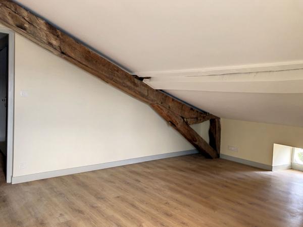 A LOUER - Appartement 24.80m² situé dans le centre-ville