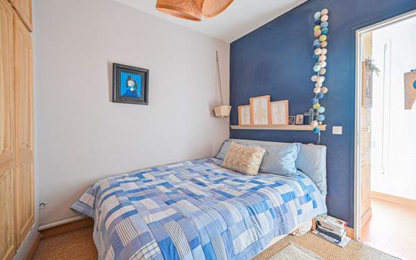 Appartement à vendre    2 pièces • 44,20 m2 Paris 10